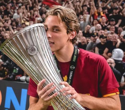 独家揭秘,麦克托米奈,战袍热拍,OD体育官网,APP下载,注册领彩金,官方网站,网站入口